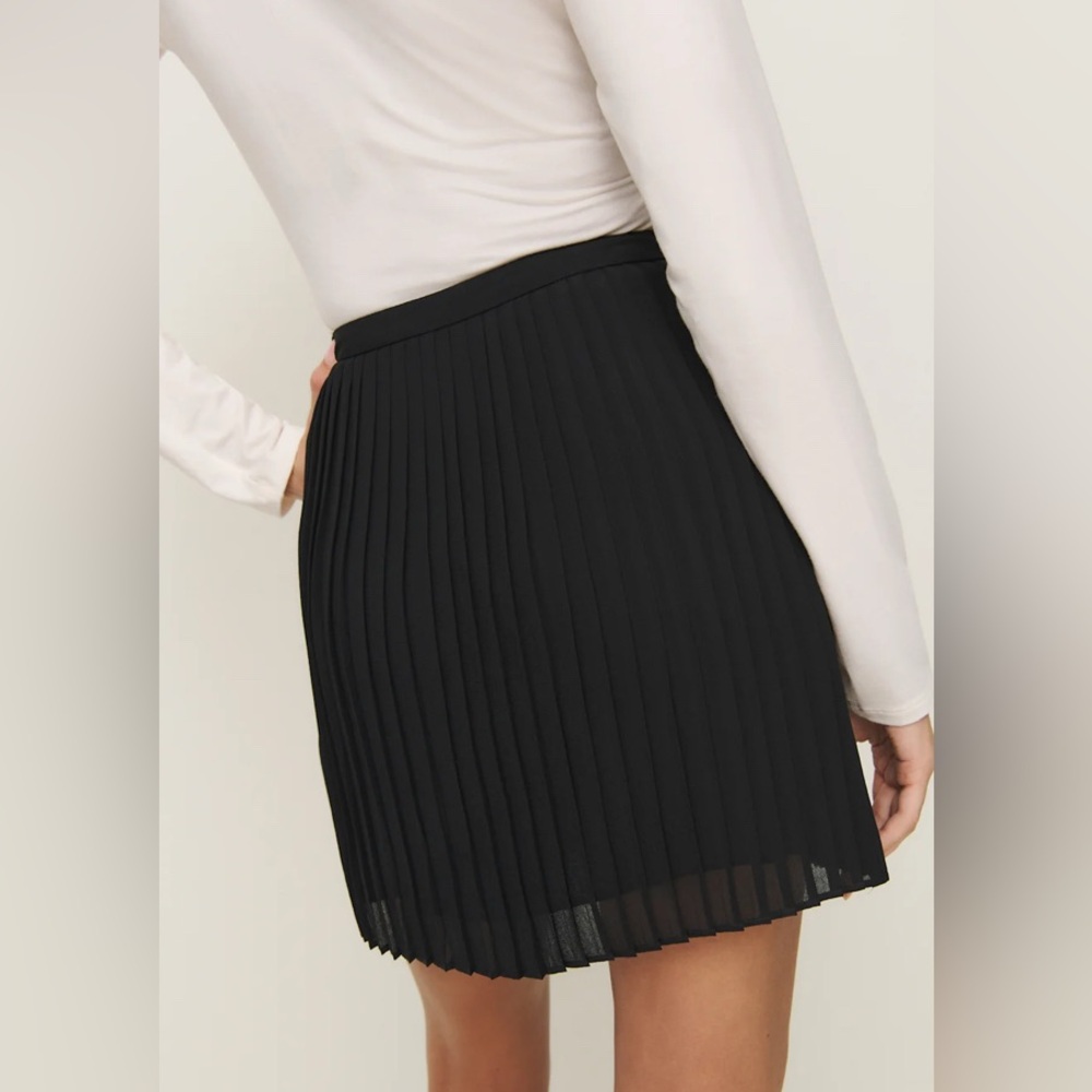 NEW Reformation Lovell Black Pleated Mini Skirt - Picture 4 of 10